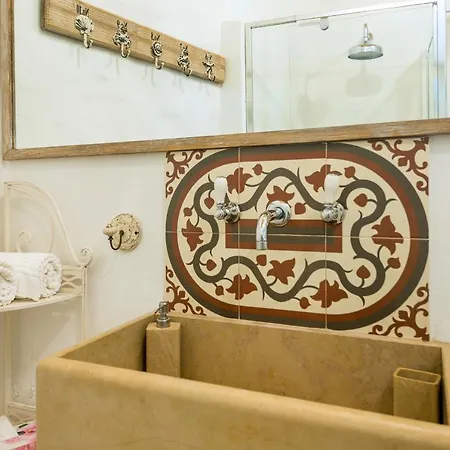 Bed & Breakfast Palazzo Tre Cardi Salve
